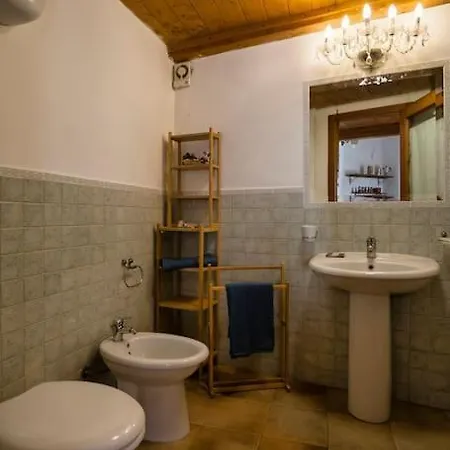 Tre Terre In Centro Storico Roseto Capo Spulico